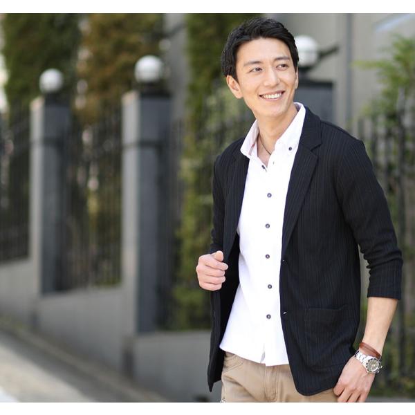 黒ジャケット×白シャツ×ベージュパンツのコーディネートセット 215