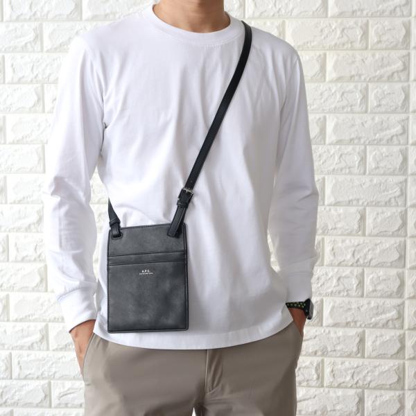 A.P.C. アー・ペー・セー ショルダーバッグ メンズ サコッシュ ネックポーチ CROSSBODY POUCH NINO PUAAT H61717  LZZ