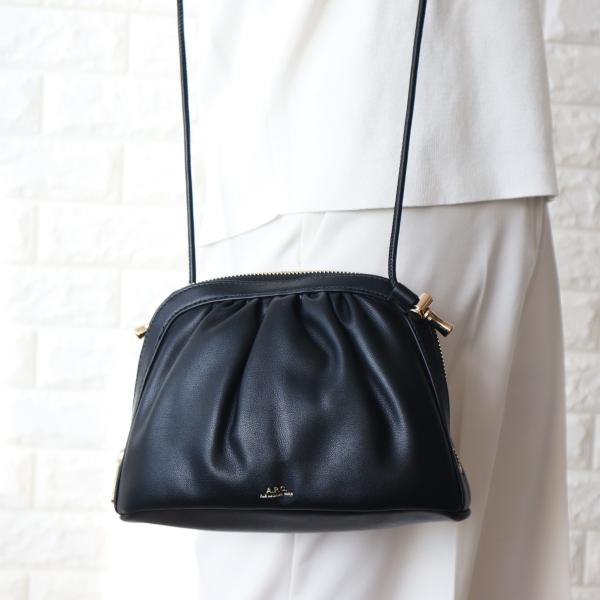 A.P.C. アーペーセー APC ショルダーバッグ レディース ブラック