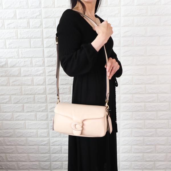 COACH コーチ ピロー タビー ショルダー バッグ 26 C0772 IVORY COACH コーチ ピロー タビー ショルダー バッグ 26 C0772 IVORY