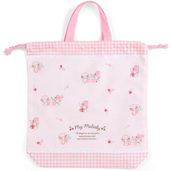 ※ポスト投函でのお届けとなります。※追跡番号付きメール便で発送致します。土日・祝日もお届け致します！脱ごちゃごちゃを助けてくれる、優れモノの巾着体操服や着替え用に、荷物が多い時のサブバッグとしても大活躍机の横やフックに掛けられて便利な持ち手...