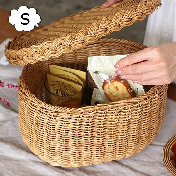 品名UTILE / ユティルナイールフタ付バスケット Sサイズ92340043サイズ約 w310×d240×h180mm重さ約 560g素材ポリプロピレン、ポリエチレン、アイアン原産国中国ブランドUTILE NAIR(ユティル ナイール)ご...