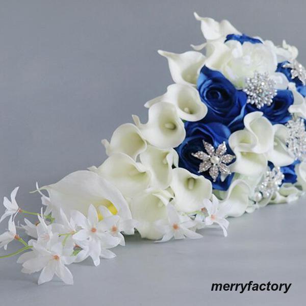 ◇2023新品 ウエディングブーケ 花束 花飾り 結婚式 バラ造花 ウ  