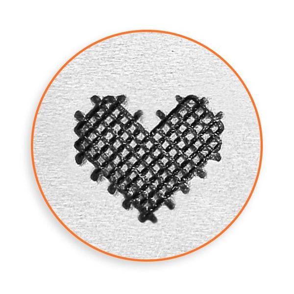 ハート刻印Patchwork Heartパッチワークハートのデザインメタルスタンプ文字サイズ　最大6mm＊・＊・＊・＊・＊・＊・＊・＊・＊・＊・＊・＊・＊・＊・＊・＊・＊この刻印(メタルスタンプ)は彫金用に開発されたもので、打刻印はすべてハ...