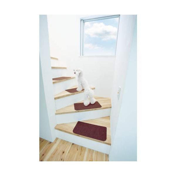 他サイト： ワタナベ工業 国産タイルカーペット 吸着ぴたマット 階段用 15枚組 45X22cm グリーンの商品画像