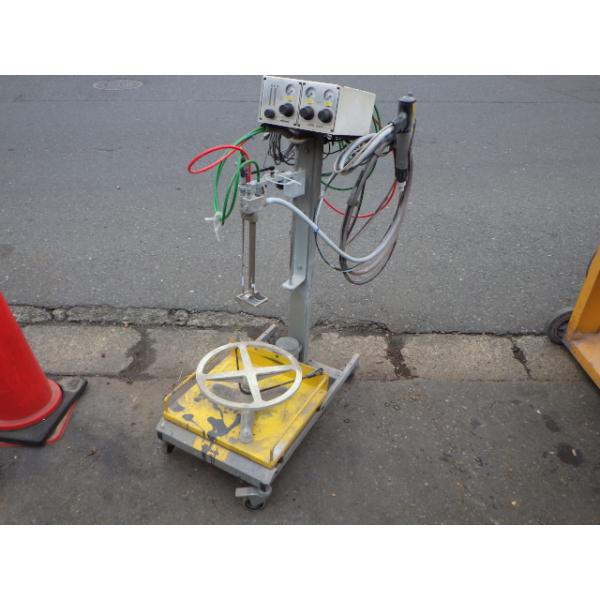 H1250xW550xD900傷、汚れございます。動作は撹拌・ガンからの吹き付け確認が出来ました。異音無く作動しました。内部整備など行っておりませんのでご了承下さい。エアー接続が必要です。（スーパーカプラー）専門知識がないためその他チェック...