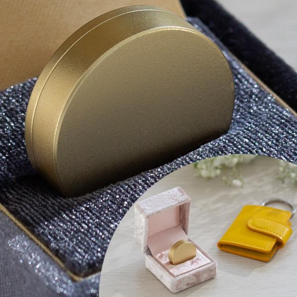 ◎タブレットサイズ:H6.5mm×W25mm内径:H2.3mm×W17mm重量:7.6g容量:1cc素材：アルマイト◎携帯用ホルダーサイズ:H95mm×W50mm×D19mm重量:2.8g素材:合成皮革◎専用ボックスサイズ:H34mm×W4...