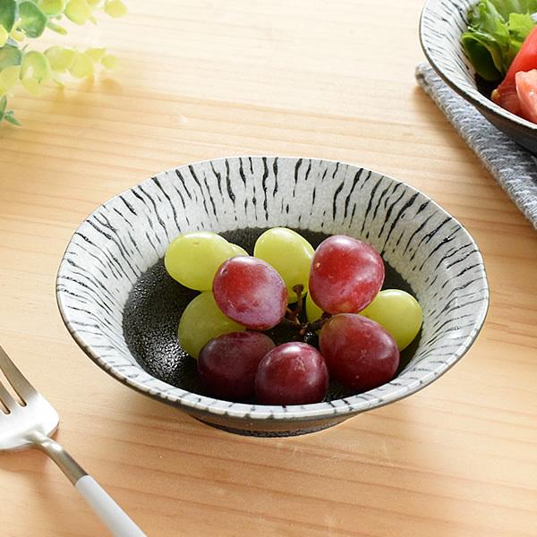 小鉢 おしゃれ 和食器 モダン 美濃焼 煮物鉢 取り鉢 黒潮フルーツボウル Sskt 3557 Tei おしゃれ食器の通販m Home Style 通販 Yahoo ショッピング