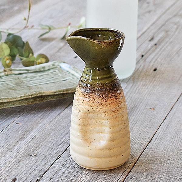 【商品名】5柄の居酒屋さんの二合徳利【サイズ】7.5cm×7.5cm×高さ16cm（※全て外寸です）【重さ】261g（※サイズと重さは商品ごとに誤差がございます）【容量】満水時310cc【材質】磁器【質感】淡雪(梅)・淡雪(竹)・淡雪(新竹...