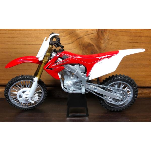 【新品/一点もの】NewRay CRF450R ダイキャスト Amazon.com: New-Ray NewRay 1: 12 Motorcycles - Honda CRF450R
