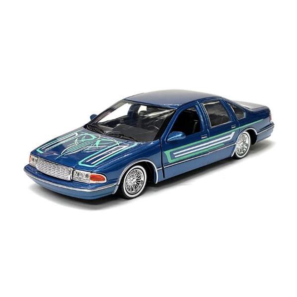 ミニカー 1993 Chevrolet Caprice Get Low Blue 1/24 Motor max シボレー カプリス モーターマックス アメ車 ローライダー ネオクラシック インテリア 1:18
