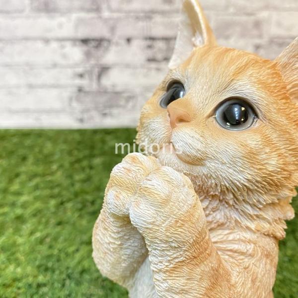 ベニーズキャット ちょーだい 茶トラ白 猫 置物 可愛い リアル アニマルオブジェ 子猫 雑貨 動物 インテリア 仔猫 庭 ガーデンオーナメント 最新 かわいいネコ