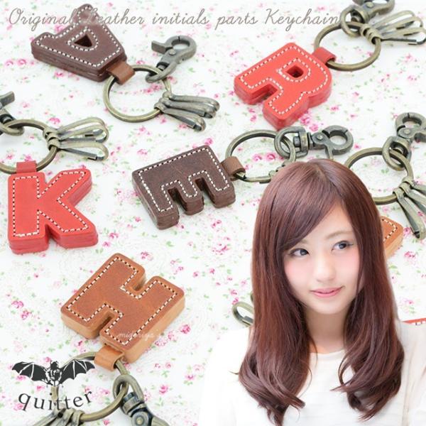 Aページഒॱ˖ ネームタグ ネームキーホルダー アルファベット レザー 8ad0da05187135137e8a719c32c1e3