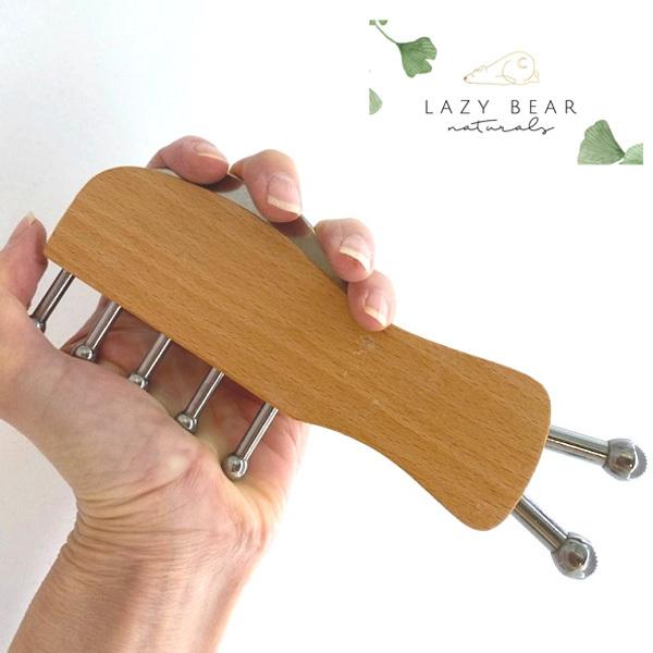 アメリカ、カリフォルニア生まれの【Lazy Bear Naturals/レイジーベア ナチュラルズ】かたつむりのような形をしたマッサージ器かたつむりのツノ（目）の部分はハの字型なのでピンポイントに筋膜リリースできちゃいます。お顔（あご回り　...