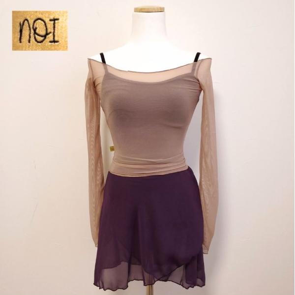 デコルテをキレイに魅せるタイツみたいにぴったりフィットのバレエトップスストレッチメッシュの美しい長袖トップス。デコルテはメロウ仕上げでとっても可愛い★悩みの二の腕も細く見えます。キャミソール レオタード と合わせると重ね着風レオタードに。バ...