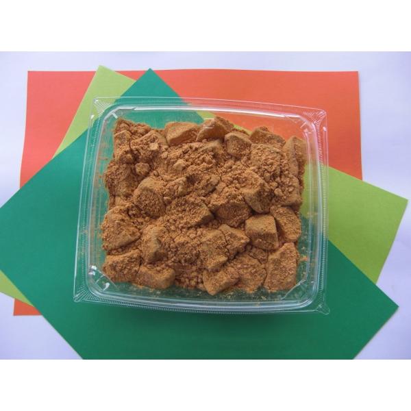 消費税抜価格　1200円黒糖風味のとろっと柔らかな口当たりの本わらび餅です。１ｋｇ入りのお徳用サイズ原材料：砂糖（タイ産）、黒糖、粉末水飴、本わらび粉、きな粉（大豆）／加工澱粉、ソルビトー消費期限　２日間　（要冷蔵）冷凍保存　１ヶ月間、解凍...