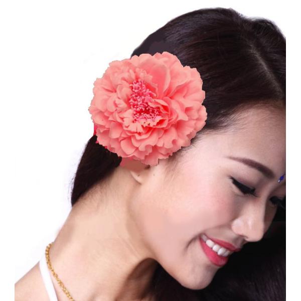 【メール便 送料無料】■ピンク pink の【新品】出品です。裏側は、クリップと安全ピンの２way!!コサージュと髪飾り、両方にお使い頂けます。※花との接着面は、金具から布生地に変更されている場合がございます。浴衣や和装、水着やイベント、ダ...