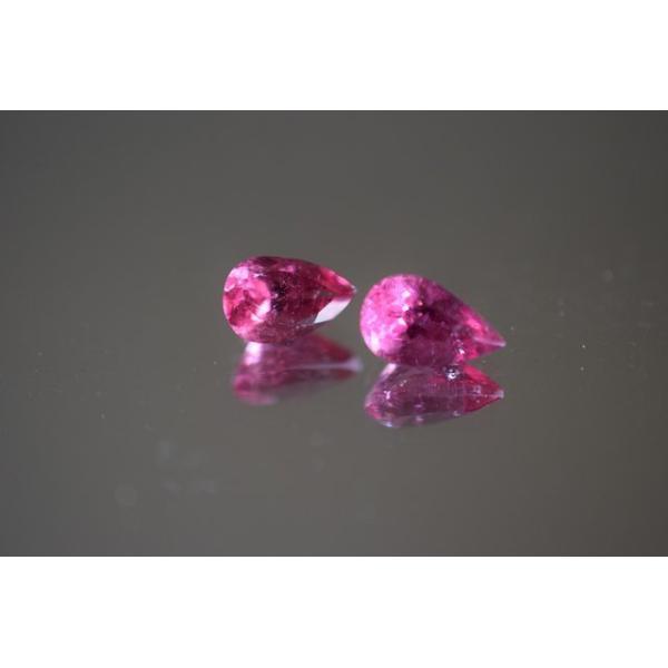 93-5 2.45ct 特売 AAAA カラット ペア 雫 天然 ワインレッド 