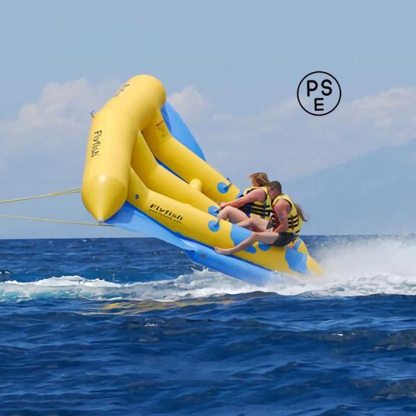 ★速いスピード：水上の大きな飛んでいる魚は牽引されてスピードボートが高速で遊んでいます。速度が一定レベルに達すると、飛んでいる魚は海から飛び降り、自由に飛んでいるのを楽しんで経験します。★素材：海上のこの浮遊船は、高強度、高密度のPVCメッ...