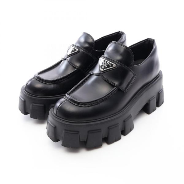 美品 PRADA プラダ ロゴプレート レザー ヒール ローファー 23cm相当 PRADA（プラダ） 三角プレート 厚底 ブランドオフ レザー ローファー