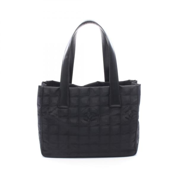 CHANEL（シャネル） ニュートラベルラインPM ブランドオフ レザー