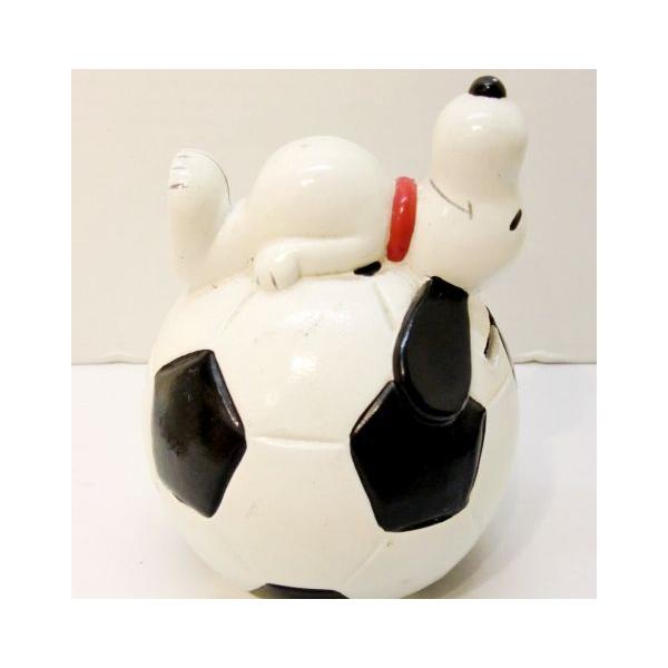 スヌーピー Snoopy スヌーピー サッカーボールの貯金箱 Buyee Buyee Japanese Proxy Service Buy From Japan Bot Online