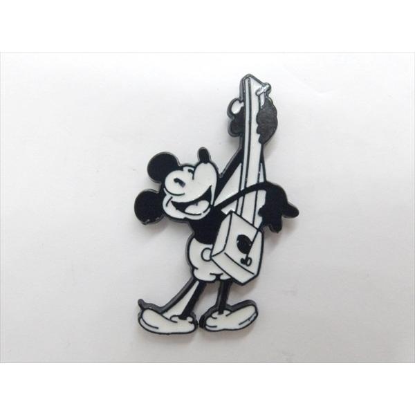 【ピンバッジ/pin badge】Disney 蒸気船ウィリー 1弦ギター ピンズ バッジ バッチ ピンバッチ Mickey Mouse ミッキーマウス Steamboat Willie アメ雑 雑貨