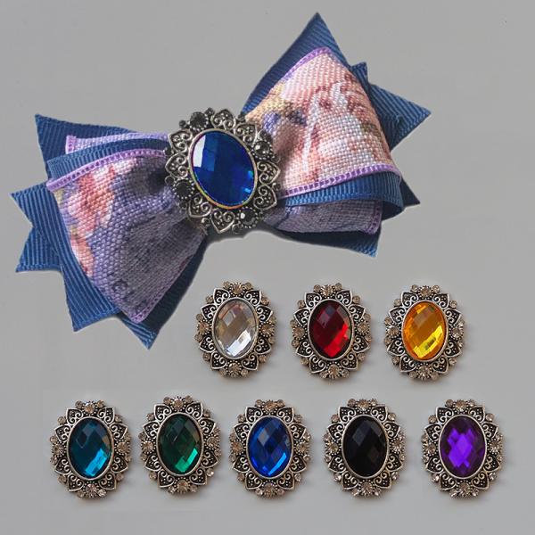 全8色 キラキラ ストーン アンティーク風 オーバル パーツ センターパーツ1個　100円サイズ：約2.5cm×3cm（ 25mm×30mm ）台座カラー　アンティークシルバー☆数量1で1個☆ご希望のカラーを選んでくださいA： クリアB： ...