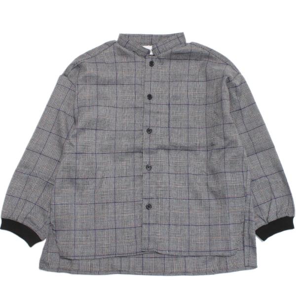 FOV フォブ“フォブ”のチェックマオカラーシャツ・シックなカラーリングのチェックシャツ・柔軟性に富んだポリウレタン混紡・すっきりとした印象のマオカラーが特徴的・1枚ではもちろん、羽織としても重宝するアイテム・袖は腕まくりがしやすいリブに切...