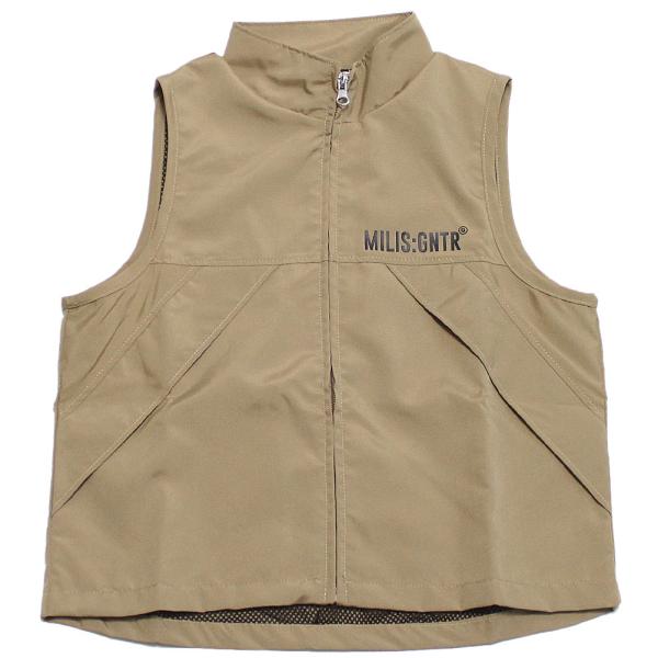 GENERATOR ジェネレーター“ジェネレーター”のMILIS ユーティリティーベスト・肌寒い季節に羽織として重宝するベスト・腕まわりがごわつかないので厚手のトレーナーの上にも◎・Tシャツなどに重ねたアウトドアライクなスタイルもおすすめ・...