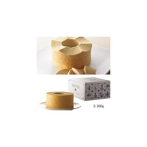 HOLLANDISCHE KAKAO-STUBEショップ袋付国立ドイツ菓子協会の定めるレシピにのっとり、本場のノウハウを学んだ職人がこだわりの生地を焼きあげ、代々受け継がれた伝統的なドイツ菓子の味をお届けいたします。賞味期間 : 製造日より...