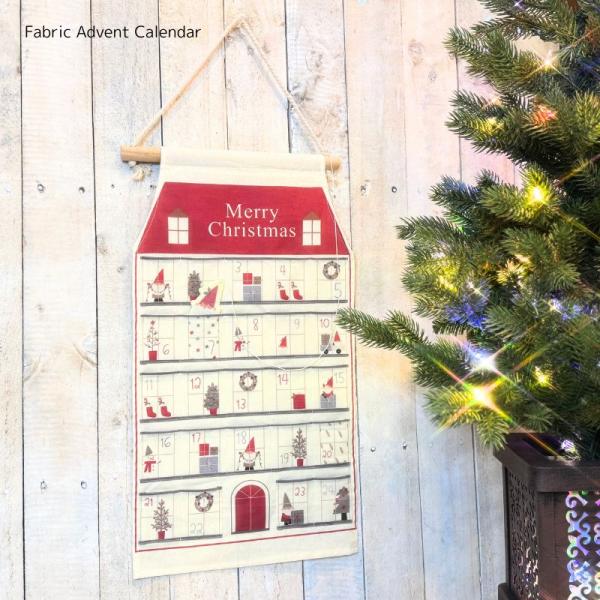 ファブリックアドベントカレンダー毎年の楽しみがもっとワクワクに♪おうち型のデザインが可愛い、北欧風ファブリック製アドベントカレンダー。小さなポケットに毎日オーナメントを移動して、クリスマスまでのカウントダウンを楽しめます。壁掛けタイプで省ス...