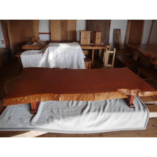 座卓　ケヤキ　玉杢　一枚板　拭き漆 ケヤキ無垢一枚板 座卓 国産 無垢 銘木 ケヤキ 拭き漆仕上げ 玉杢 樹齢