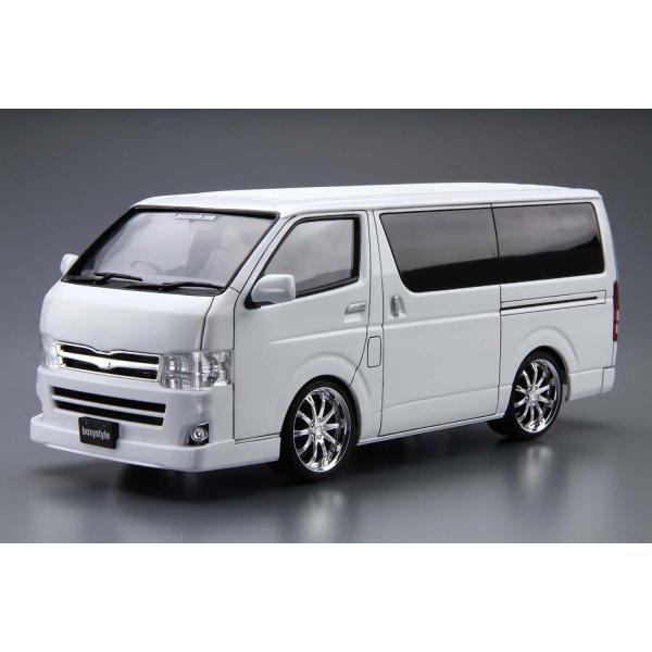 青島文化教材社 No.3 1/24 boxystyle TRH200V ハイエーススーパーGL