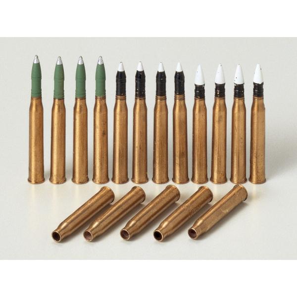 ※ 画像はイメージです。※未組み立て（組み立てには工具などが必要となります）※写真はキットを組み立てたものです。【長砲身75mm砲の威力も伝わる、金属製アクセサリー】実車同様のリアルな輝きシャープなディテールで、パンサー戦車の表情を引き締め...