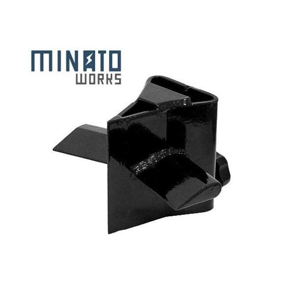 【在庫品】[LSM-5TA 薪割機]一度の切断で薪を4つに分割できるので、作業時間を短縮でき、より効率よく作業が行えます。