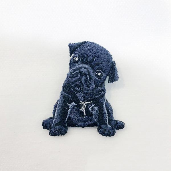 パグの刺繍ブローチ&バッグ チャーム作りました♪] 【リアル刺繍】パグ