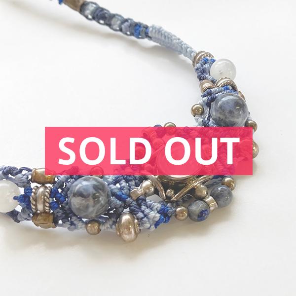 イーシャ　Isha Elafi ネックレス イーシャ・エラフィ/Isha Elafi】ムーンストーンネックレス