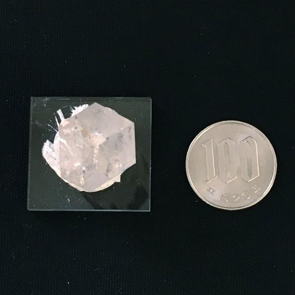 イタリア産モンブラン水晶 透明台座付き : Mineral&Fossil - 通販