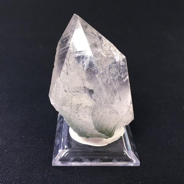 イタリア産モンブラン水晶 アクチノライトインクォーツ 透明台座付き