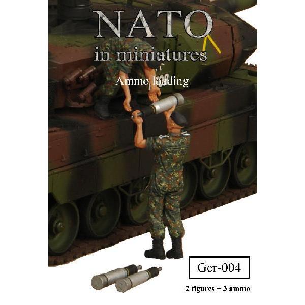 現用ドイツ連邦軍 弾薬補給 戦車兵 2体入 アクセサリー付き Ammo Loading Tankmens Of The Bundeswehr 2 Fig Accessorys 1 35 Nato Ger 004 Nato Ger 004 ミニチュアパーク 通販 Yahoo ショッピング