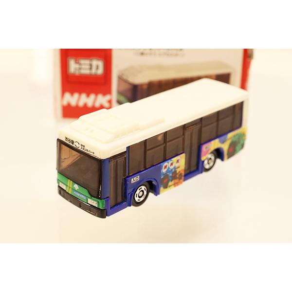 NHK カラーTVバス ミニカー 約15cm トミカ NHKスタジオパークバス 三菱ふそう エアロスター : ミニカー