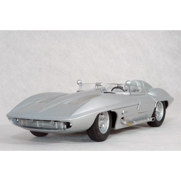 ○ 1/18 シボレー 〓 コルベット ステイングレー / 1959年 ○ 1/18 シボレー 〓 コルベット ステイングレー / 1959年