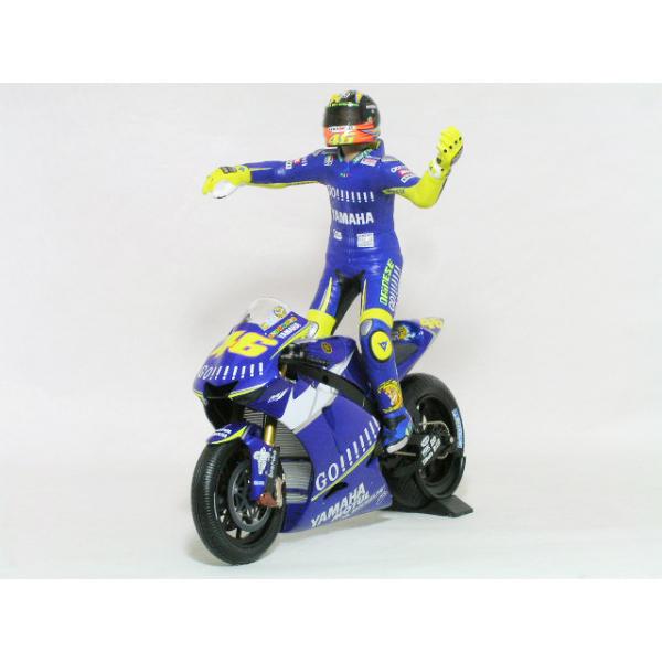 ミニチャンプス 1/12 ヤマハYZR-M1 2005 & V.ロッシ2005 ミニチャンプス ○ 1/12 ヤマハ 〓 YZR-M1 + フィギュア / V