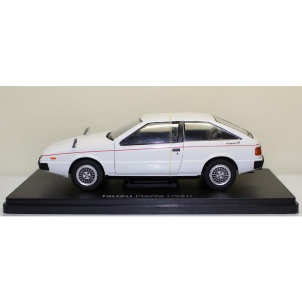 USED 1/24 国産名車コレクション いすゞ ピアッツァ 1981 240001031975