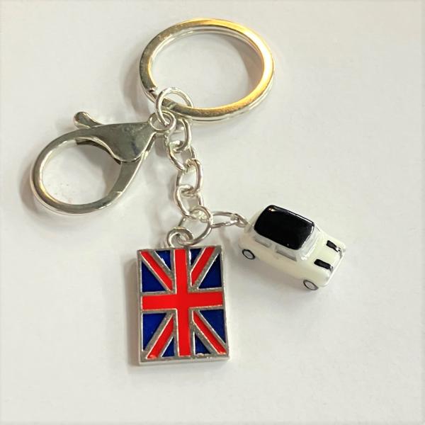 ミニミニマン　mini mini マン　キーホルダー 2026年最新】miniminiマンの人気アイテム - メルカリ