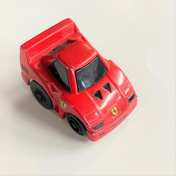 ミニカー  フェラーリを運ぶトレーラー   フェラーリ   プルバックカー minimaruyama_bb9038