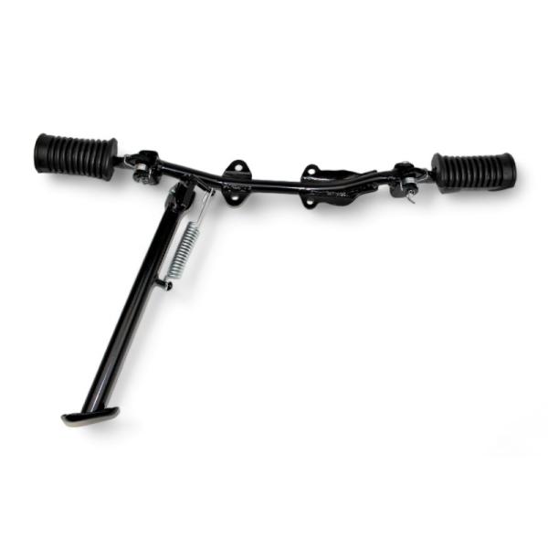 ■特長モンキーやゴリラに取り付けできるフットステップとサイドスタンドのセットです。■仕様スタンド有効長 255mm*サイドスタンド警告灯スイッチには対応しません。別販売の警告灯スイッチキャンセラーをご使用ください。*スタンド有効長は255?...