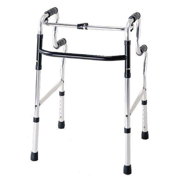 椅子などからの離着席を、しっかり応援しますサイズ／幅47×奥行45×高さ73〜86cm、折りたたみ時：幅47×奥行10×高さ73〜86cｍ、下段グリップ高：48〜61cm重さ／2.7kg材質／アルミ、スチールPVCラバーカラー／シルバー