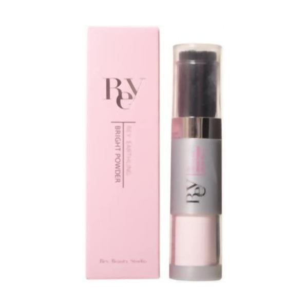 メイクの上からさっと使える日焼け止めフェイスパウダーです。ブラシ付きケースで携帯にもスムーズ。気になった時、すぐに使えます。ファンデーションなど、お化粧した上から最後の仕上げにお使いいただくと、日焼けも防げて光沢感のある明るいメイクに仕上が...